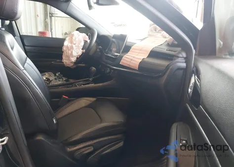 2025 Jeep Compass Latitude 4X4 из США, поврежденный, VIN 3C4NJDBN5ST585845